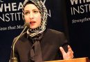 Një grua muslimane është bërë gjykatësja e parë me hixhab në Britani të Madhe